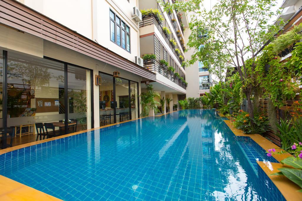 Chiang Mai Waroros Boutique Hotel Exterior photo
