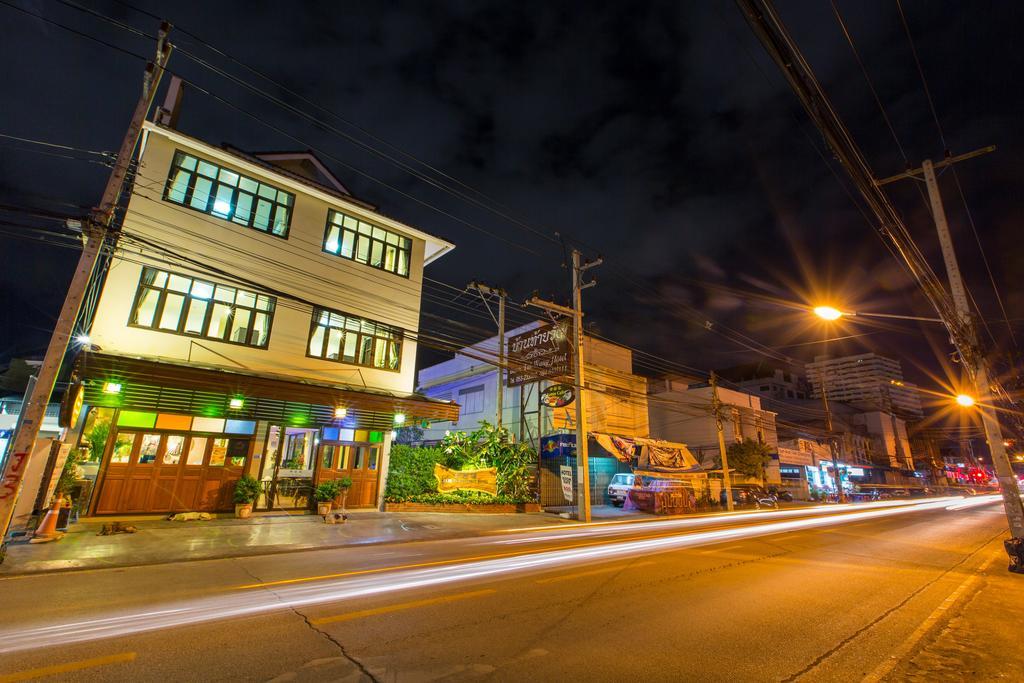 Chiang Mai Waroros Boutique Hotel Exterior photo