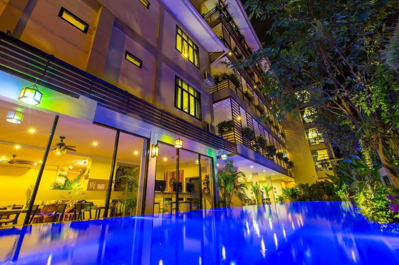 Chiang Mai Waroros Boutique Hotel Exterior photo